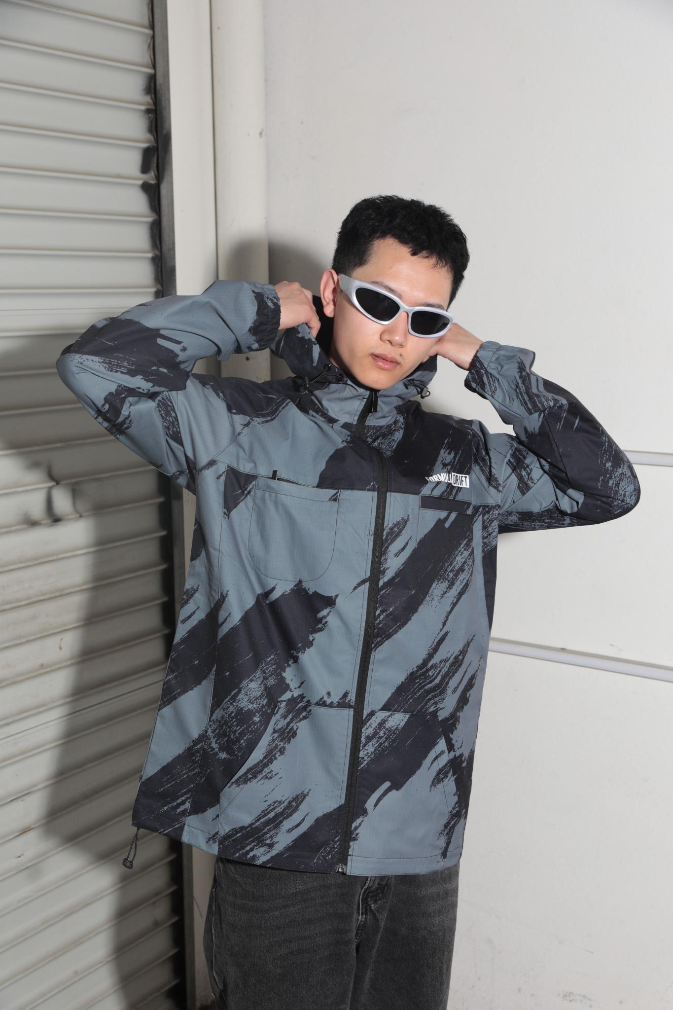 FD Windbreaker – Art Brush